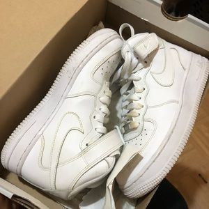 Nike Air Force 1